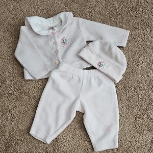 Disneys Dalmatians Charming Baby Outfit Set with Hat